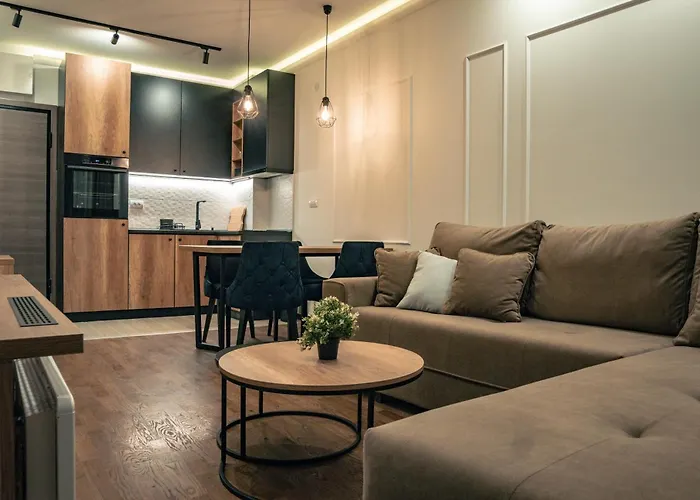 Blackland 즐라티보