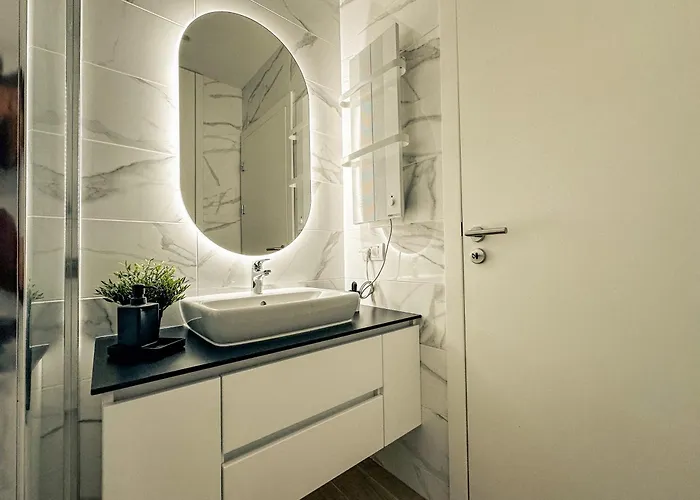 Blackland 즐라티보